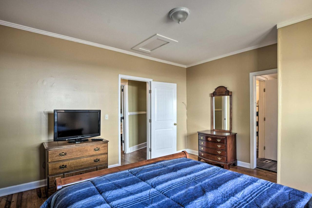 Ferienhaus Cozy About 2 Mi To Downtown! Greenville
